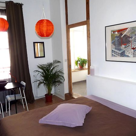 Chambres d'H\u00F4tes La Belle \u00C9toile Saint-Etienne  Chambre photo